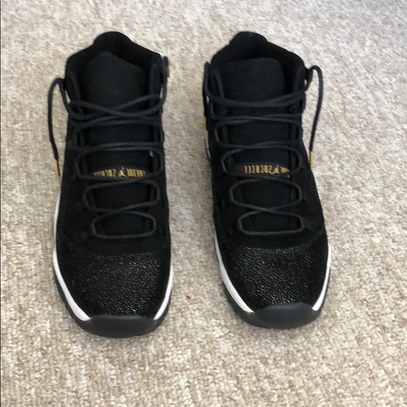 Jordan Shoes - Air Jordan 11 PRM Heiress Black Stingray size 9.5